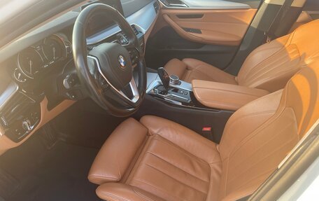 BMW 5 серия, 2018 год, 3 300 000 рублей, 13 фотография