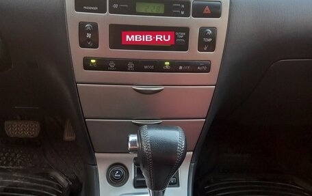 Toyota Corolla, 2004 год, 620 000 рублей, 8 фотография