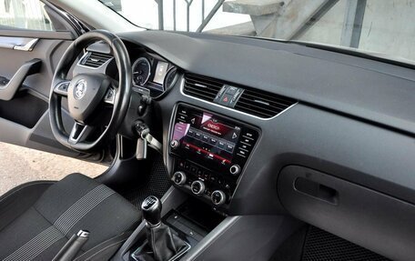 Skoda Octavia, 2017 год, 1 495 000 рублей, 10 фотография