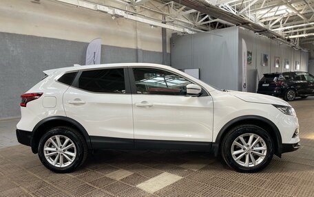 Nissan Qashqai, 2022 год, 1 850 000 рублей, 4 фотография