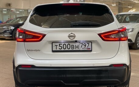 Nissan Qashqai, 2022 год, 1 850 000 рублей, 6 фотография