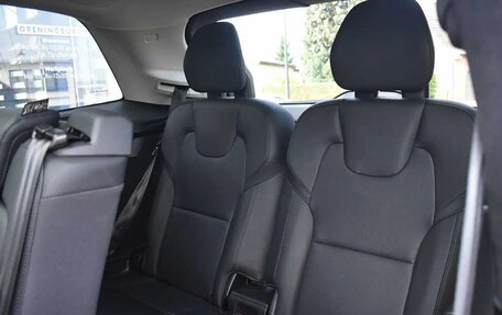 Volvo XC90 II рестайлинг, 2023 год, 6 080 000 рублей, 10 фотография