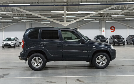 Chevrolet Niva I рестайлинг, 2018 год, 700 000 рублей, 5 фотография