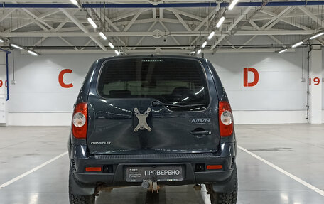 Chevrolet Niva I рестайлинг, 2018 год, 700 000 рублей, 7 фотография