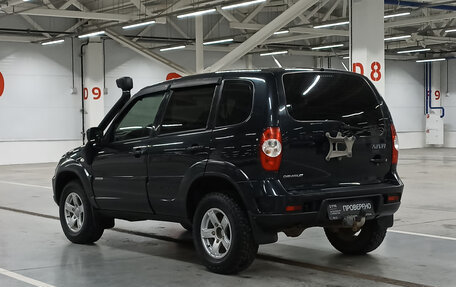 Chevrolet Niva I рестайлинг, 2018 год, 700 000 рублей, 8 фотография