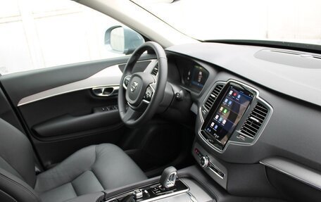 Volvo XC90 II рестайлинг, 2023 год, 6 100 000 рублей, 12 фотография