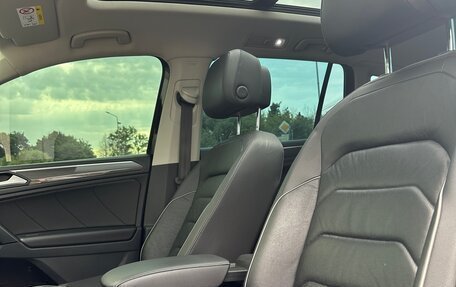 Volkswagen Tiguan II, 2019 год, 3 200 000 рублей, 8 фотография