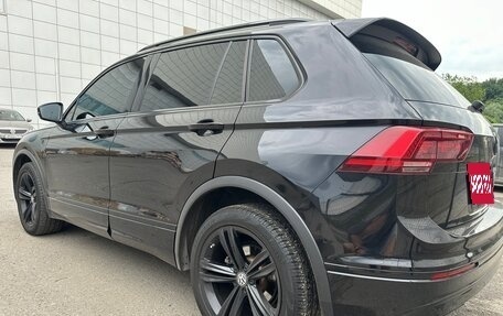 Volkswagen Tiguan II, 2019 год, 3 200 000 рублей, 5 фотография