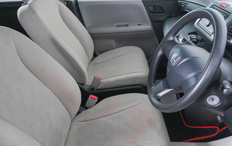 Honda Freed I, 2009 год, 799 000 рублей, 13 фотография