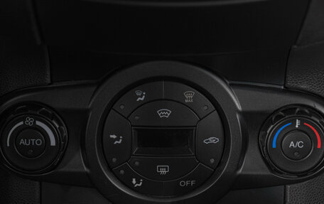 Ford Fiesta, 2015 год, 1 099 000 рублей, 19 фотография