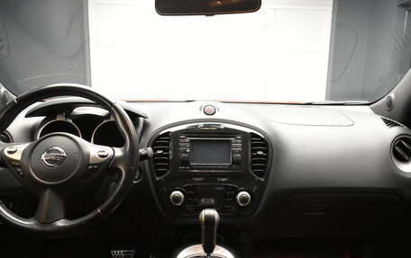Nissan Juke II, 2011 год, 850 000 рублей, 12 фотография