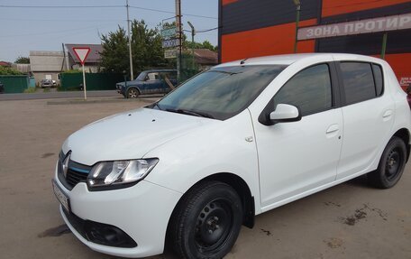 Renault Sandero II рестайлинг, 2014 год, 1 000 000 рублей, 6 фотография