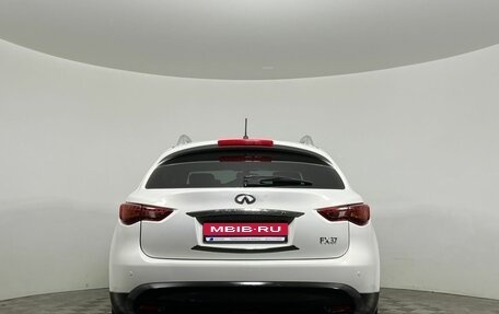 Infiniti FX II, 2013 год, 2 200 000 рублей, 6 фотография