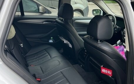 BMW 5 серия, 2019 год, 3 750 000 рублей, 10 фотография