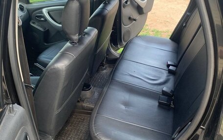 Renault Duster I рестайлинг, 2012 год, 750 000 рублей, 13 фотография
