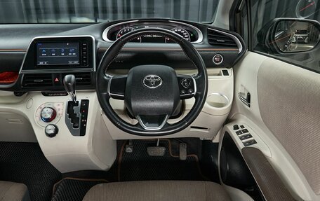 Toyota Sienta II, 2016 год, 1 270 000 рублей, 8 фотография