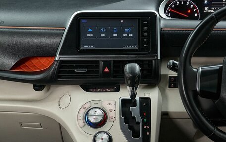 Toyota Sienta II, 2016 год, 1 270 000 рублей, 14 фотография