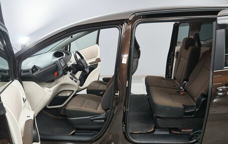 Toyota Sienta II, 2016 год, 1 270 000 рублей, 9 фотография