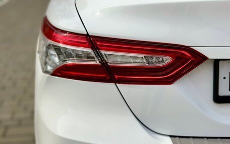 Toyota Camry, 2022 год, 3 600 000 рублей, 12 фотография