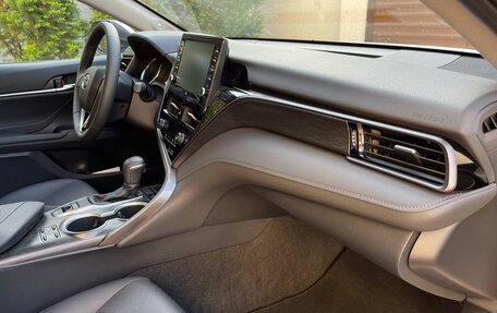 Toyota Camry, 2022 год, 3 600 000 рублей, 17 фотография