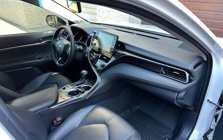 Toyota Camry, 2022 год, 3 600 000 рублей, 25 фотография