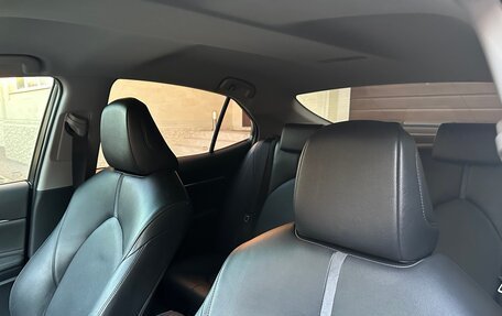 Toyota Camry, 2022 год, 3 600 000 рублей, 20 фотография