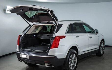 Cadillac XT5 I рестайлинг, 2018 год, 2 600 000 рублей, 11 фотография