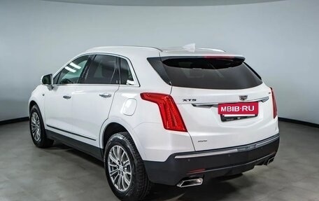 Cadillac XT5 I рестайлинг, 2018 год, 2 600 000 рублей, 7 фотография