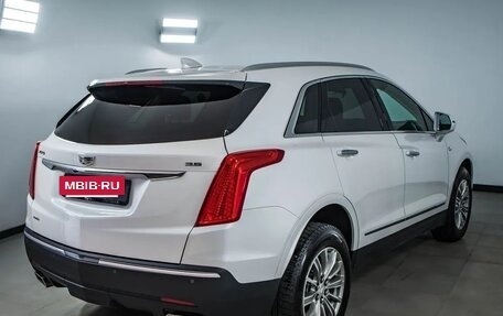 Cadillac XT5 I рестайлинг, 2018 год, 2 600 000 рублей, 5 фотография