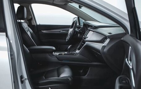 Cadillac XT5 I рестайлинг, 2018 год, 2 600 000 рублей, 17 фотография