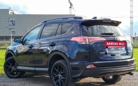Toyota RAV4, 2019 год, 2 480 000 рублей, 7 фотография