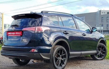 Toyota RAV4, 2019 год, 2 480 000 рублей, 5 фотография