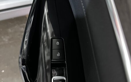 KIA K5, 2021 год, 2 300 000 рублей, 10 фотография