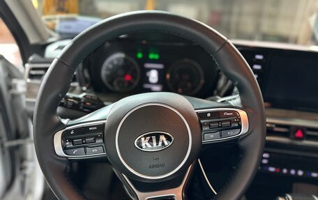 KIA K5, 2021 год, 2 300 000 рублей, 16 фотография