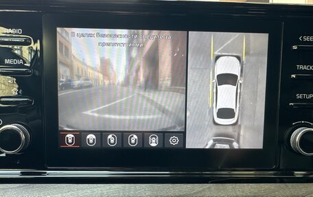 KIA K5, 2021 год, 2 300 000 рублей, 34 фотография