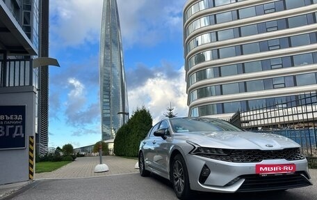 KIA K5, 2021 год, 2 300 000 рублей, 33 фотография