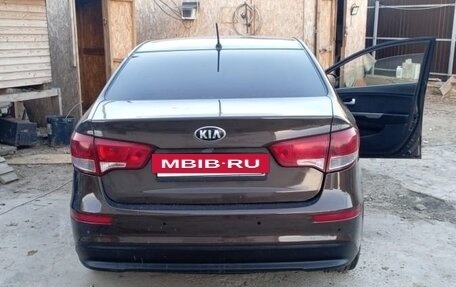 KIA Rio III рестайлинг, 2016 год, 619 000 рублей, 2 фотография