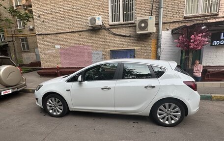 Opel Astra J, 2012 год, 950 000 рублей, 7 фотография