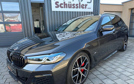 BMW 5 серия, 2023 год, 7 400 000 рублей, 2 фотография