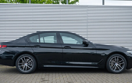 BMW 5 серия, 2023 год, 5 415 000 рублей, 4 фотография