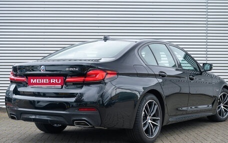BMW 5 серия, 2023 год, 5 415 000 рублей, 6 фотография