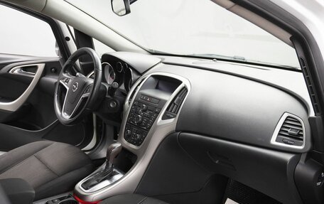 Opel Astra J, 2011 год, 630 000 рублей, 12 фотография