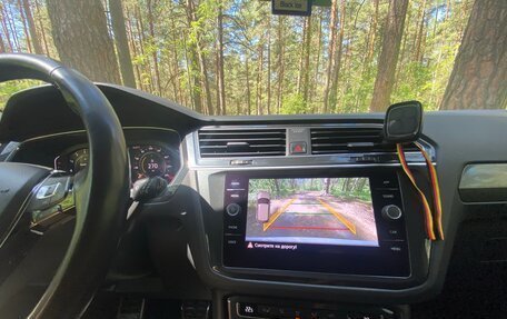 Volkswagen Tiguan II, 2019 год, 2 500 000 рублей, 8 фотография