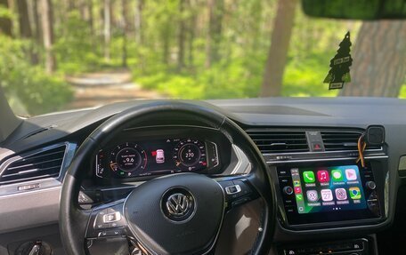 Volkswagen Tiguan II, 2019 год, 2 500 000 рублей, 10 фотография