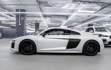 Audi R8, 2016 год, 14 990 000 рублей, 6 фотография