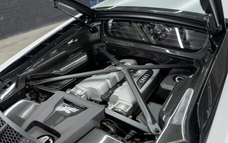 Audi R8, 2016 год, 14 990 000 рублей, 17 фотография
