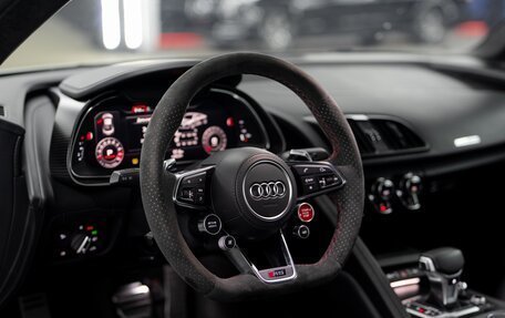 Audi R8, 2016 год, 14 990 000 рублей, 20 фотография
