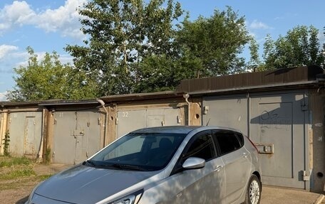 Hyundai Solaris II рестайлинг, 2013 год, 670 000 рублей, 11 фотография