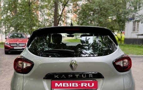 Renault Kaptur I рестайлинг, 2017 год, 1 075 000 рублей, 8 фотография