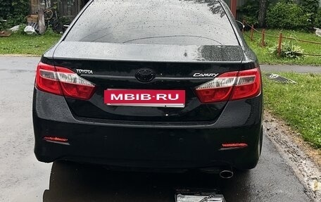 Toyota Camry, 2013 год, 1 650 000 рублей, 4 фотография